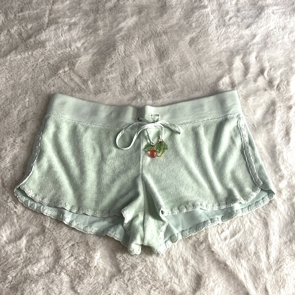 Juicy Shorts